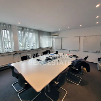 Gepflegte Bürofläche mit effizienter Aufteilung in Lövenich