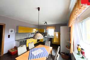 ZWEIFAMILIENHAUS MIT TRAUMHAFTEN GRUNDSTÜCK IN TOLLER LAGE! – Hannover (Kreis) – Vorschaubild 9