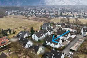 Exklusives RMH mit Garten, Garage, EBK und Terrasse zur Vermietung in Nürnberg - Pillenreuth – Die vollständige Adresse der Immobilie erhältst du vom Anbieter., 90455 Kornburg, Worzeldorf, Nürnberg – Vorschaubild 2