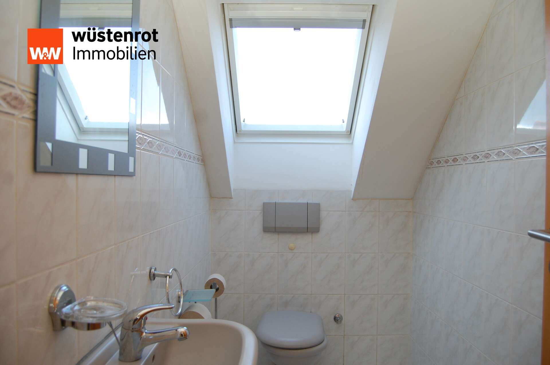 Immobilie in Brunn - Großzügiges EFH in ruhiger Lage in Brunn/Laaber – auch für 2 Generationen, sofort bezugsfrei - Bild 0