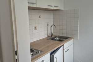 Gemütliches, möbliertes Apartment direkt am Westpark – zur Untermiete (nur 1–2 Monate, 30 m², 930 €) – München – Vorschaubild 3