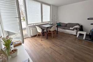 HH-EPPENDORF : 2-ZIMMER-ENDETAGE  MIT TIEFGARAGENSTELLPLATZ UND GROßER SÜD-WEST TERRASSE, VERMIETET! – Die vollständige Adresse der Immobilie erhältst du vom Anbieter., 20251 Eppendorf, Hamburg – Vorschaubild 5