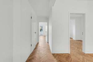 Altbaucharme neu interpretiert – umfassend sanierte Wohnung in Flingern Nord – 40235 Flingern Nord, Düsseldorf – Vorschaubild 8