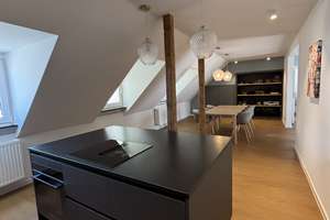*Hochwertig möblierte 3-Zimmer- Wohnung mit Marktblick!* – Markt 14, 53111 Bonn-Zentrum, Bonn – Vorschaubild 3