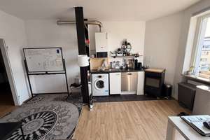 Zentral leben: 1,5-Zimmer-Wohnung in Düsseldorf-Stadtmitte – 40211 Stadtmitte, Düsseldorf – Vorschaubild 7