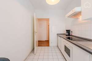 Bezugsfreie Single-Wohnung mit Innenhofblick im Simon-Dach-Viertel – Dirschauer Straße 3, 10245 Friedrichshain, Berlin – Vorschaubild 12