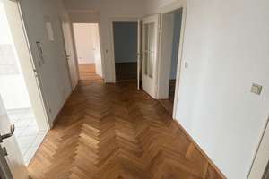 Viel Platz für die ganze Familie - 1.OG - Wanne und Dusche - Balkon – Yorckstraße 51, 9130 Sonnenberg, Chemnitz – Vorschaubild 11