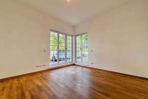 Ruhige 3-Zimmer-Terrassen-Wohnung mit EBK, Fußbodenheizung, Gäste-WC & 2 PKW-Stellplätzen – Großbeerenstraße 317, 14480 Am Stern, Potsdam – Vorschaubild 6