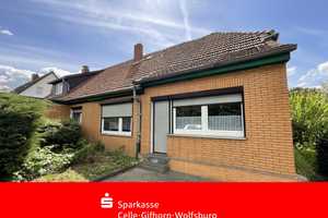 Sanierungsobjekt auf großem Grundstück in Mörse – Wolfsburg – Vorschaubild 1