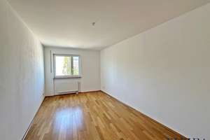 ELVIRA - Obersendling, wunderschöne und gut geschnittene 4-Zimmer-Wohnung mit zwei Balkonen – Die vollständige Adresse der Immobilie erhältst du vom Anbieter., 81379 Obersendling, München – Vorschaubild 12