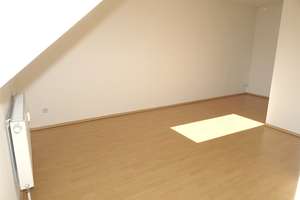 DG-Whg mit EBK,  Balkon und Duschbad,  in zentraler Lage – Limbacher Str. 57, 9113 Kaßberg, Chemnitz – Vorschaubild 10