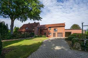Vielseitiges Haus mit zwei Wohneinheiten und zusätzlichem großen Baugrundstück in Wagenfeld – Die vollständige Adresse der Immobilie erhältst du vom Anbieter., 49419 Wagenfeld – Vorschaubild 15