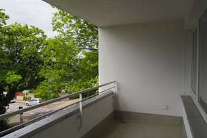 AC-Zentrum/West/Hörn: Schöne große 3-Zi.-Whg. m. Balkon in sehr ruhiger grüner Stadtlage – Melatener Str. 122, 52074 Hörn, Aachen – Vorschaubild 3