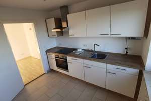3-Zimmer-Wohnung mit Aussicht in die Berge in München Hasenbergl – Eberwurzstraße 93, 80935 Lerchenau-Ost, München – Vorschaubild 2