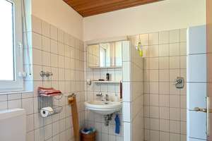 Ein Haus wie aus dem Bilderbuch - Einfamilienhaus in Cronenberg auf riesigem Grundstück – Die vollständige Adresse der Immobilie erhältst du vom Anbieter., 42349 Cronenberg, Wuppertal – Vorschaubild 26