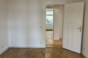 Schöne 2-Zimmerwohnung nahe am Treptower Park ! Provisionsfrei ! – Leiblstr 22, 12435 Plänterwald, Berlin – Vorschaubild 6