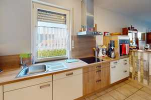 MODERNES, GROßZÜGIGES FAMILIEN-DOMIZIL IN RHEINNÄHE – Neuss (Rhein-Kreis) – Vorschaubild 6