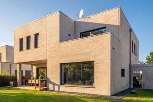 Architektur trifft Eleganz | Exklusive Stadtvilla in Stahnsdorf – Die vollständige Adresse der Immobilie erhältst du vom Anbieter., 14532 Stahnsdorf – Vorschaubild 19
