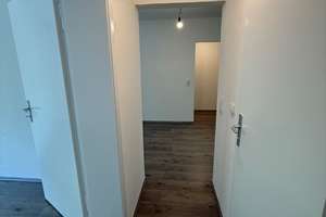 Schickes Wohnen im modernisierten Objekt! 3 Zimmer suchen nette Mieter – Meerkamp 2, 45327 Katernberg, Essen – Vorschaubild 4