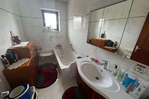Schöne 4 Zimmerwohnung mit großen Balkon – Die vollständige Adresse der Immobilie erhältst du vom Anbieter., 81827 Waldtrudering, München – Vorschaubild 10