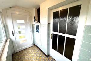 Sanierungsbedürftiges Einfamilienhaus auf einem großen Grundstück – Die vollständige Adresse der Immobilie erhältst du vom Anbieter., 26123 Donnerschwee, Oldenburg (Oldenburg) – Vorschaubild 4