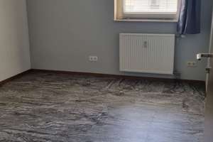 Helle 4-Zimmer Erdgeschosswohnung mit Balkon in Paderborn – Die vollständige Adresse der Immobilie erhältst du vom Anbieter., 33100 Kernstadt, Paderborn – Vorschaubild 6