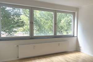 ERSTBEZUG nach Modernisierung - Wohnung mit Aufzug – Die vollständige Adresse der Immobilie erhältst du vom Anbieter., 47799 Stadtmitte, Krefeld – Vorschaubild 2