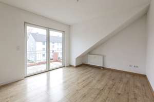 Offener Wohnbereich, großer Balkon & eigene Garage - moderne Dachgeschoss‑Wohnung in Bochold!  – Die vollständige Adresse der Immobilie erhältst du vom Anbieter., 45355 Bochold, Essen – Vorschaubild 9