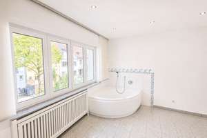 Neuer Preis: Großzügige Doppelhaushälfte mit Stil & Charme auf der Parkinsel – Die vollständige Adresse der Immobilie erhältst du vom Anbieter., 67061 Süd, Ludwigshafen am Rhein – Vorschaubild 11