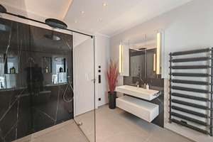 Designer-Penthouse mit Traum- Dachterrasse und Blick über Isarhochufer: PROVISIONSFREI – Die vollständige Adresse der Immobilie erhältst du vom Anbieter., 81679 Altbogenhausen, München – Vorschaubild 15