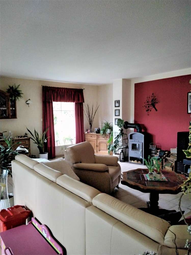 Immobilie in Gevensleben - Generationenwohnen auf zwei Ebenen in zwei Wohneinheiten oder Platz für eine große Familie - Bild 0