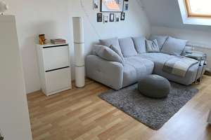 Attraktive  2-Zimmer-Wohnung mit Küche in D-Derendorf