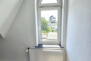 Gemütliche 2-Zimmer-Dachgeschosswohnung mit Dachterrasse im gepflegtem Altbau-Mehrfamilienhaus – Die vollständige Adresse der Immobilie erhältst du vom Anbieter., 41239 Schrievers, Mönchengladbach – Vorschaubild 14