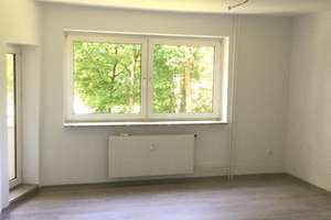 3-Zimmer-Wohnung mit Tageslichtbad und Balkon! – Lahnweg 1, 33689 Sennestadt, Bielefeld – Vorschaubild 3