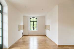 4-Zimmer-Eigentumswohnung – praktischer Grundriss, TG-Stellplatz, super Anbindung