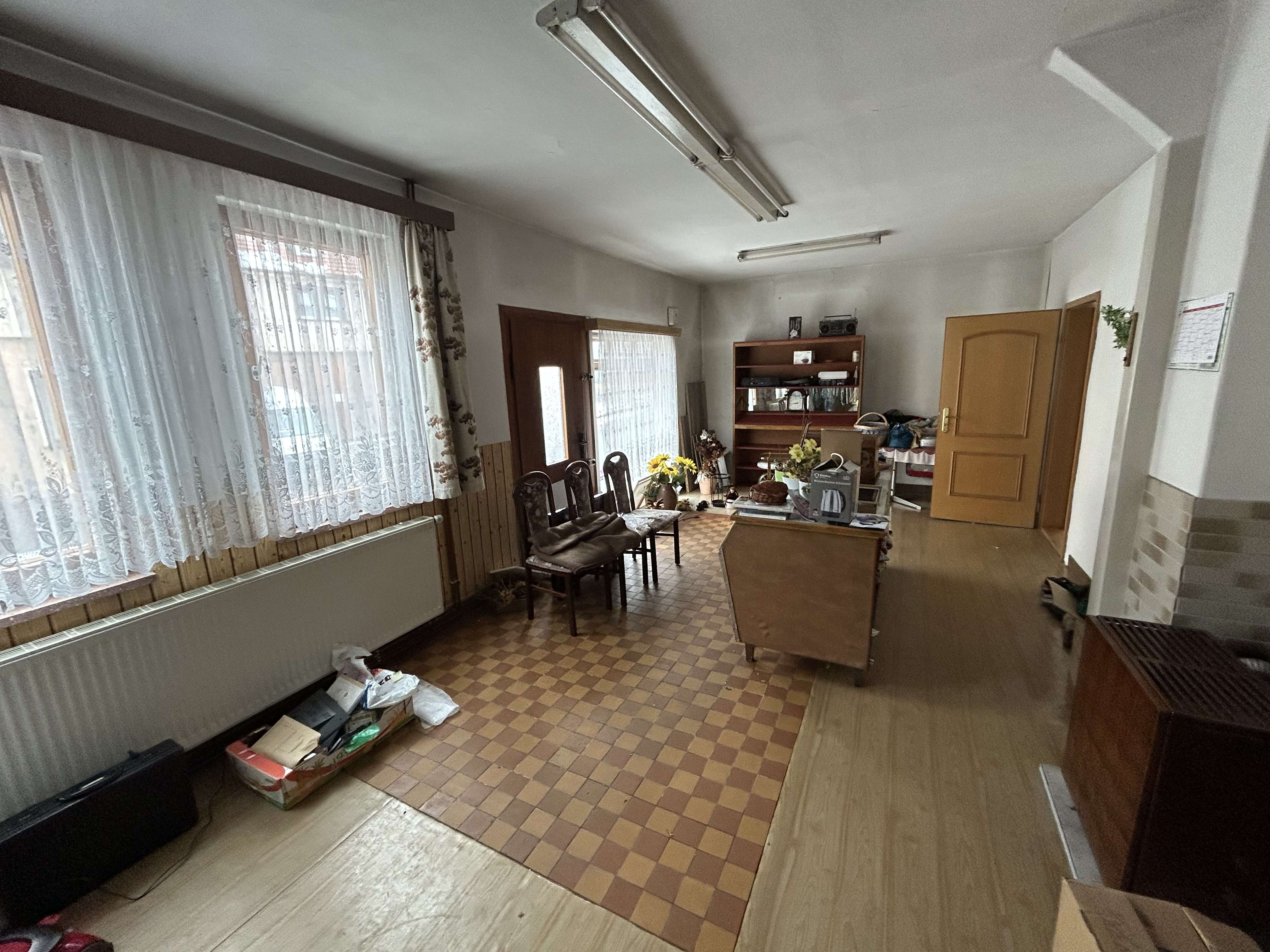 Immobilie in Floh-Seligenthal - Verkaufe interessante Bestandsimmobilie mit Werkstattanbau, Innenhof und kleinen Garten am Bachlauf! - Bild 0