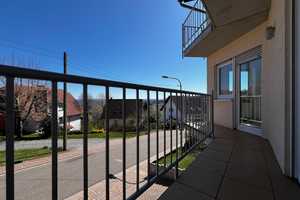 Eulenbis - 5 ZKB, 2 Bäder, 2 Carports, Garten, 3 Balkone – Kaiserslautern (Kreis) – Vorschaubild 7