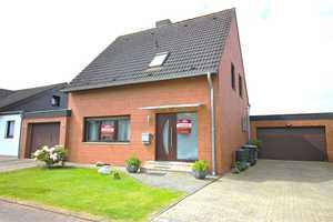 Freistehendes Einfamilienhaus mit großer Doppelgarage und Einzelgarage in Erkelenz-Schwanenberg – Heinsberg (Kreis) – Vorschaubild 1