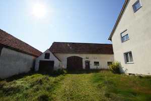 Hier haben Sie viel Platz! Einfamilienhaus, 3 Stadl und Garage auf großzügigem Grundstück + Acker... – Neuburg-Schrobenhausen (Kreis) – Vorschaubild 1