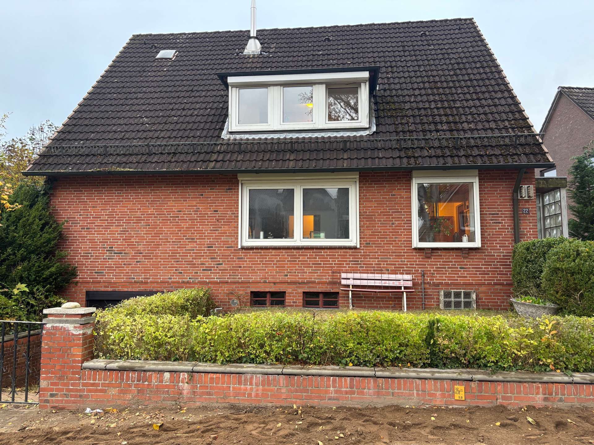 Preisbewusstes Einfamilienhaus mit möglicher ELW in 24146 Kiel., Kiel – Bild 2