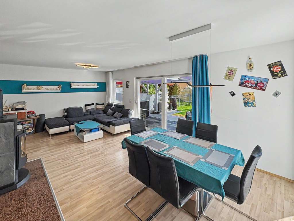 Immobilie in Hebertshausen - Familienfreundliche Doppelhaushälfte im Erbbaurecht mit Süd-Garten in Hebertshausen - Bild 3