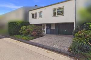 Viel Raum für Ideen: Ca. 117 m² Wohnfläche plus großzügige Nutzflächen – 53123 Duisdorf, Bonn – Vorschaubild 3