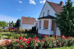 charmantes Einfamilienhaus mit großem Garten – Liebigstraße 1, 67592 Alzey-Worms (Kreis) – Vorschaubild 2