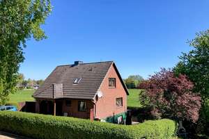Einfamilienhaus in Feldrandlage mit kilometerweitem Fernblick – Die vollständige Adresse der Immobilie erhältst du vom Anbieter., 23714 Malente – Vorschaubild 4