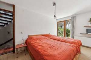 Attraktives Reiheneckhaus mit 2 Garagenstellplätzen – Stuttgart – Vorschaubild 12