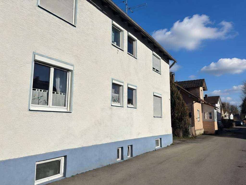 Immobilie in Memmingen - Memmingen: Doppelhaushälfte mit zusätzlichen Nutzräumen im Garten - Bild 0