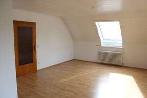 Schöne 4 Zimmer Wohnung 104 m2 für Familie in HD-Kirchheim/West – Die vollständige Adresse der Immobilie erhältst du vom Anbieter., 69124 Kirchheim, Heidelberg – Vorschaubild 11