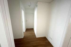 Schöne 2-Zimmer Wohnung mit Balkon in Regensburg – 93049 Westenviertel, Regensburg – Vorschaubild 3