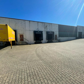 Vollständig umfahrbares Grundstück | ca. 8.000 m² Logistikfläche | optimale Anbindung 