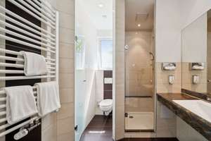 Investieren und zurücklehnen – Verpachtetes Apartment im Business-Hotel St. Georg in Regensburg – Die vollständige Adresse der Immobilie erhältst du vom Anbieter., 93051 Kumpfmühl-Ziegetsdorf-Neuprüll, Regensburg – Vorschaubild 6